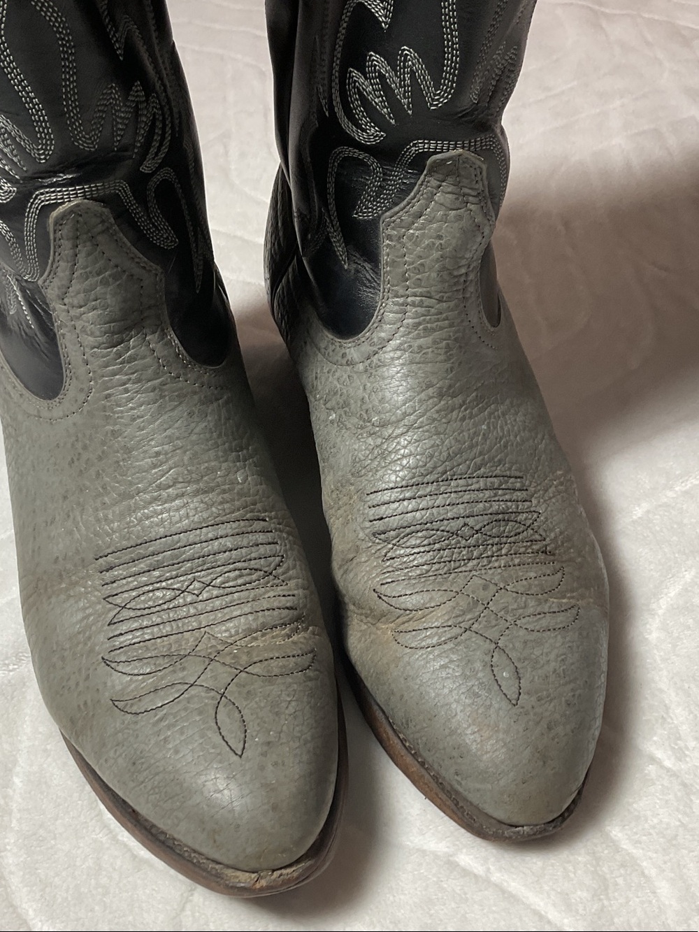Leather cowboy boots BEATER BOOTS FOR THE FARM